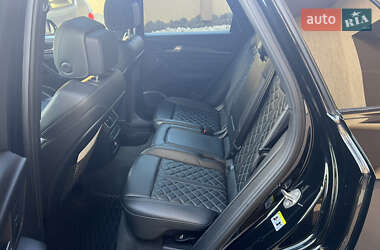 Внедорожник / Кроссовер Audi SQ5 2018 в 