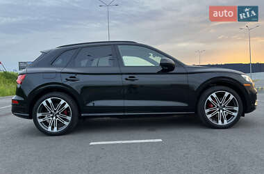 Внедорожник / Кроссовер Audi SQ5 2020 в 