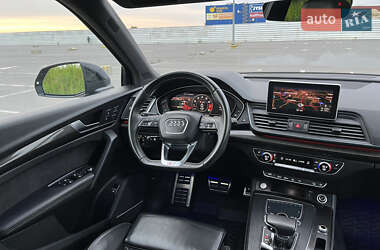 Внедорожник / Кроссовер Audi SQ5 2020 в 