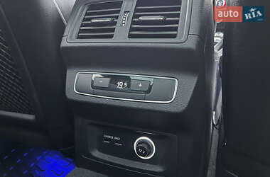 Внедорожник / Кроссовер Audi SQ5 2020 в 