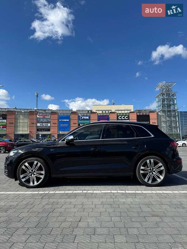 Позашляховик / Кросовер Audi SQ5 2017 в Львові