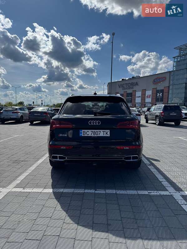 Позашляховик / Кросовер Audi SQ5 2017 в Львові