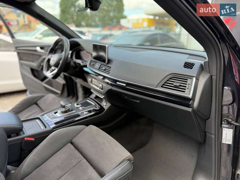 Внедорожник / Кроссовер Audi SQ5 2019 в Днепре фото 21 Внедорожник / Кроссовер Audi SQ5 2019 в Днепре