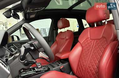 Внедорожник / Кроссовер Audi SQ5 2021 в 