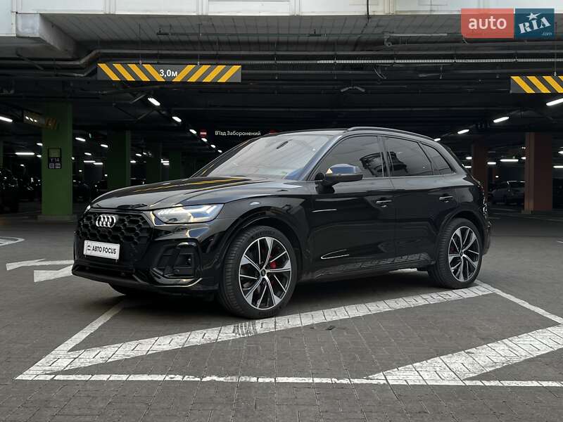 Внедорожник / Кроссовер Audi SQ5 2020 в Киеве
