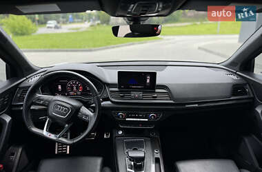 Внедорожник / Кроссовер Audi SQ5 2018 в 