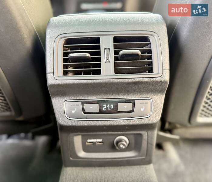 Внедорожник / Кроссовер Audi SQ5 2021 в Днепре