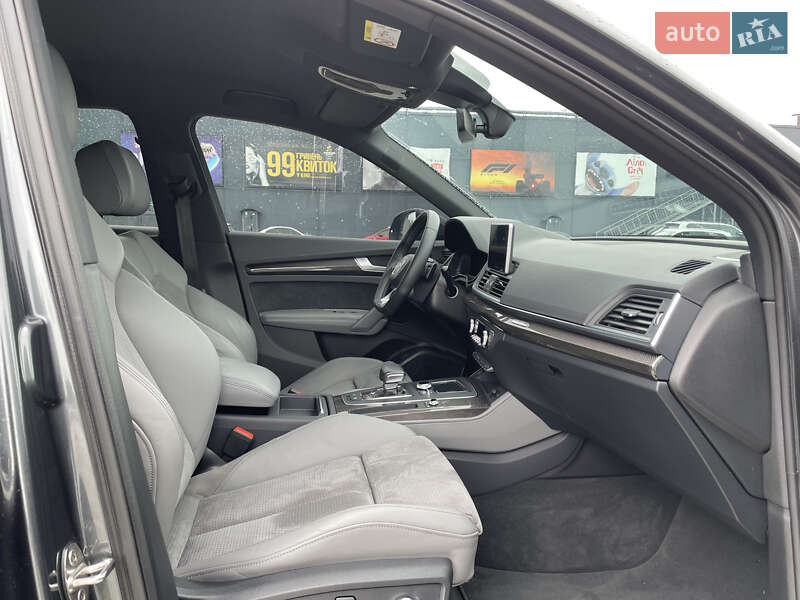 Позашляховик / Кросовер Audi SQ5 2018 в Києві