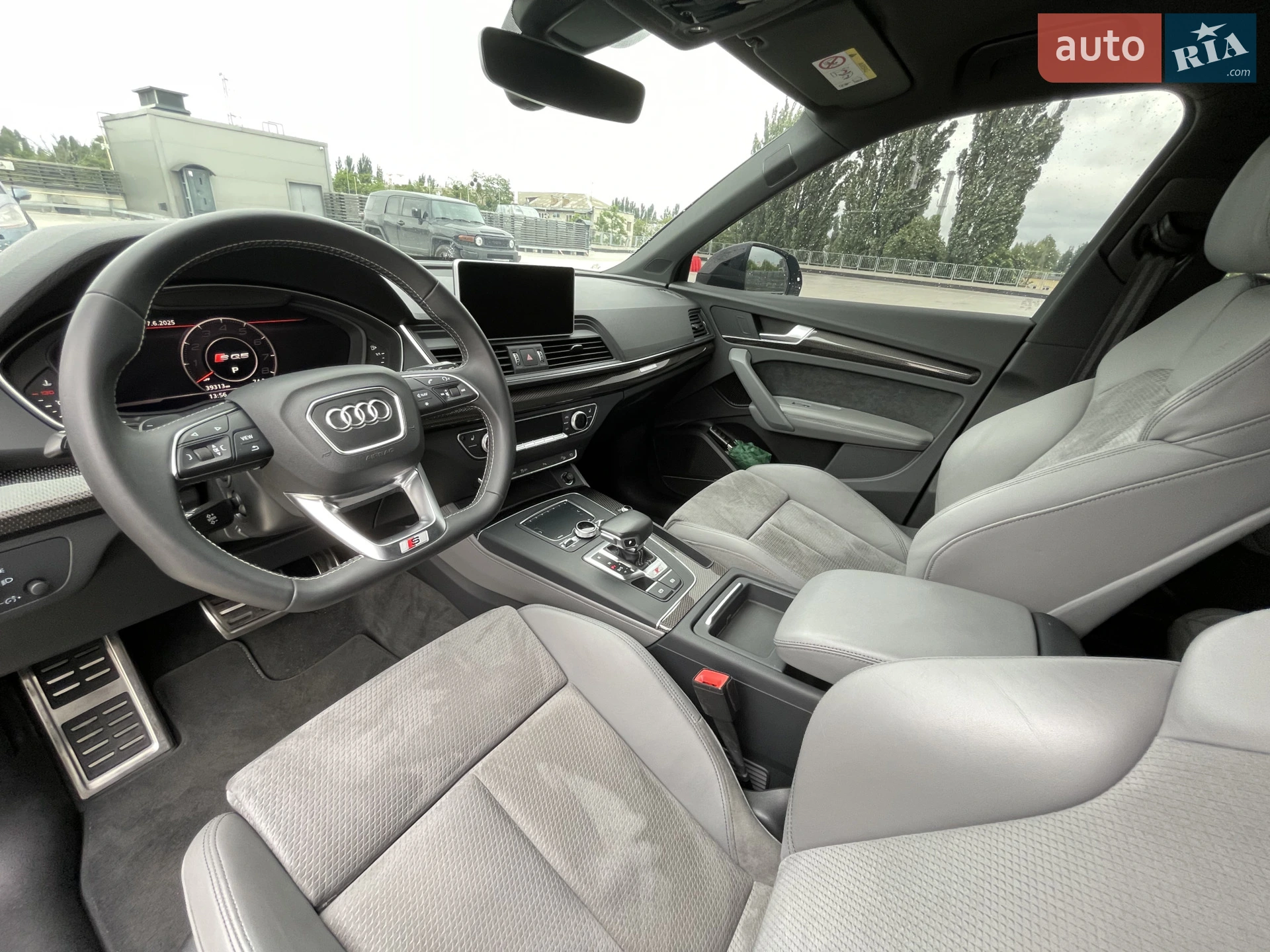 2018 Audi SQ5 - мініатюра 13