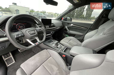 Внедорожник / Кроссовер Audi SQ5 2018 в 