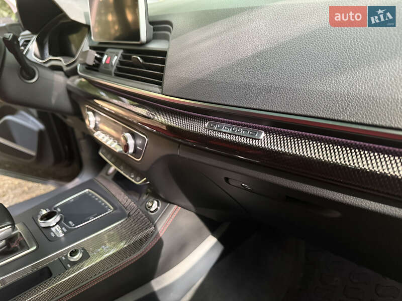 Внедорожник / Кроссовер Audi SQ5 2017 в Львове