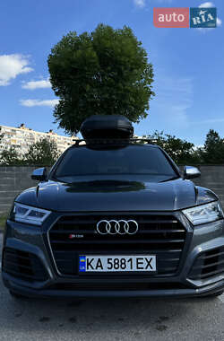 Внедорожник / Кроссовер Audi SQ5 2018 в 