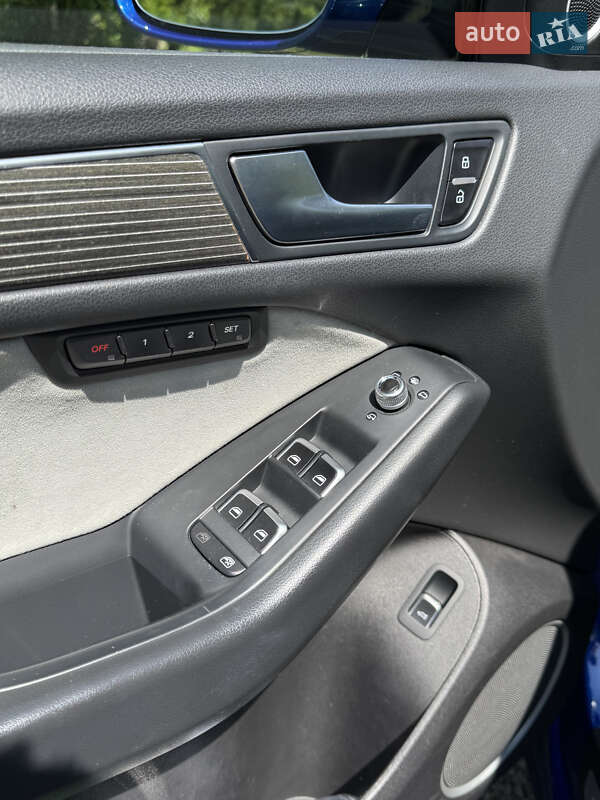 Внедорожник / Кроссовер Audi SQ5 2016 в Львове