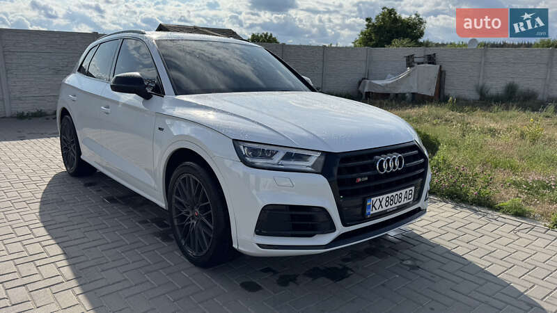 Audi SQ5 2019
