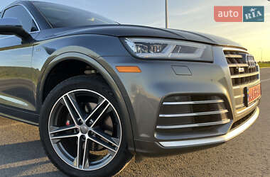 Внедорожник / Кроссовер Audi SQ5 2017 в 