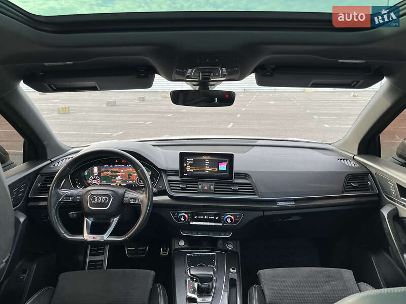 Внедорожник / Кроссовер Audi SQ5 2018 в Львове