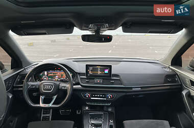 Внедорожник / Кроссовер Audi SQ5 2018 в 