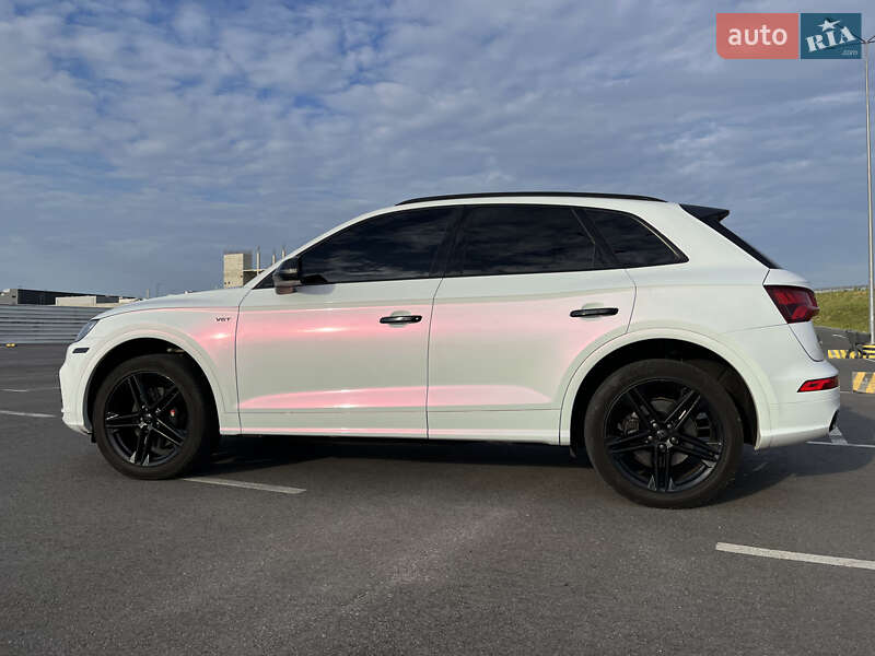 Внедорожник / Кроссовер Audi SQ5 2018 в Львове