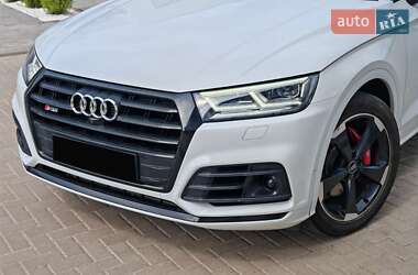 Внедорожник / Кроссовер Audi SQ5 2019 в 