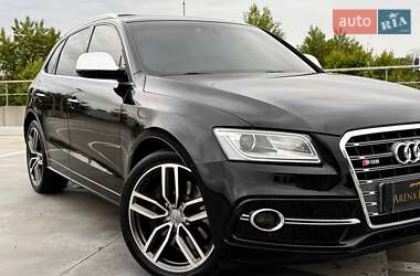 Внедорожник / Кроссовер Audi SQ5 2015 в 