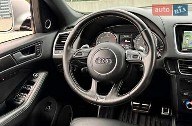 Внедорожник / Кроссовер Audi SQ5 2015 в 