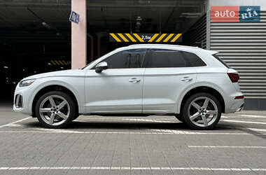 Внедорожник / Кроссовер Audi SQ5 2024 в 