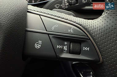 Внедорожник / Кроссовер Audi SQ5 2024 в 