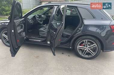 Внедорожник / Кроссовер Audi SQ5 2020 в 