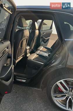 Внедорожник / Кроссовер Audi SQ5 2013 в 