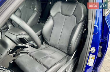 Позашляховик / Кросовер Audi SQ5 2021 в 