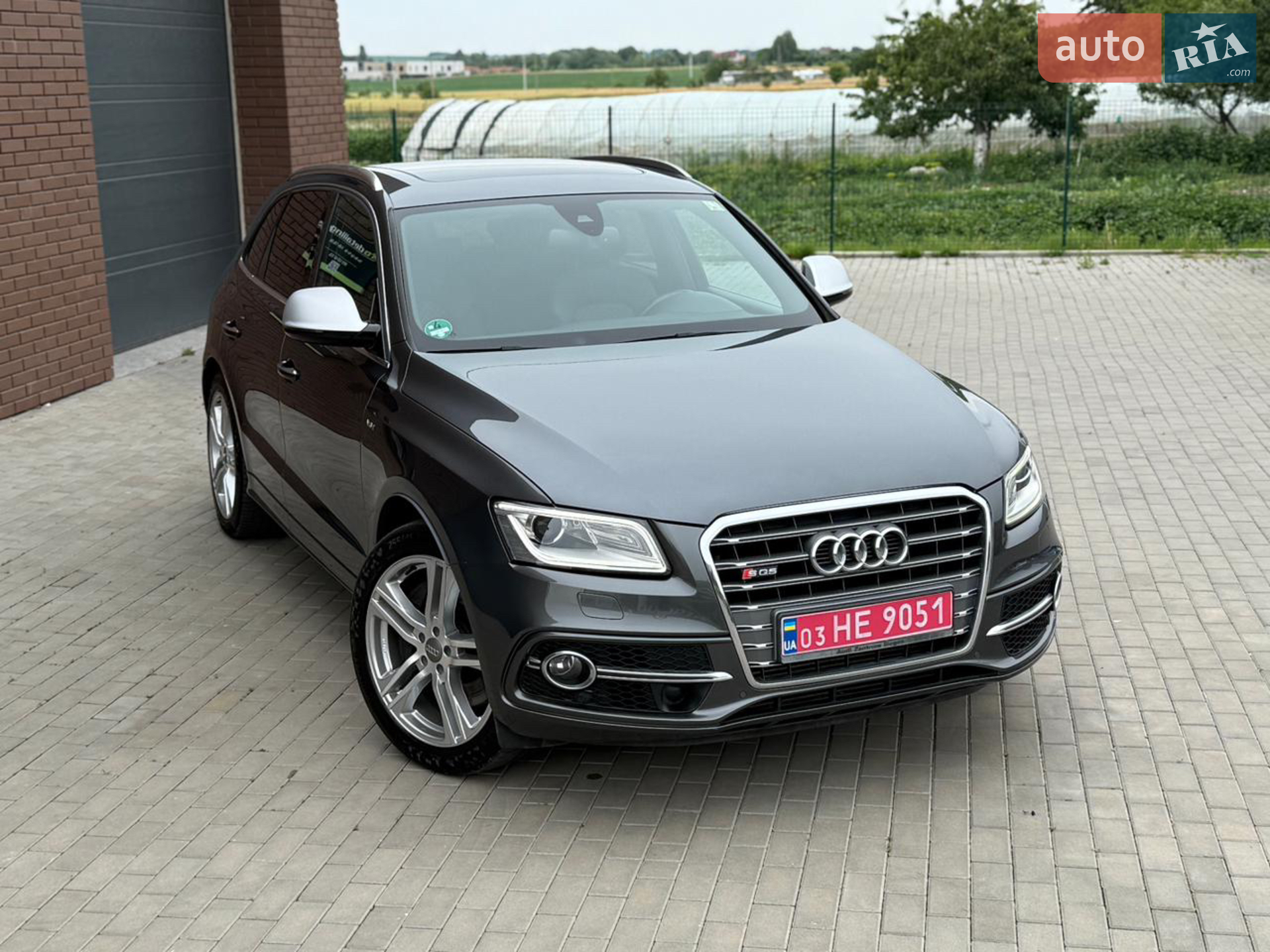 2015 Audi SQ5 - мініатюра 2