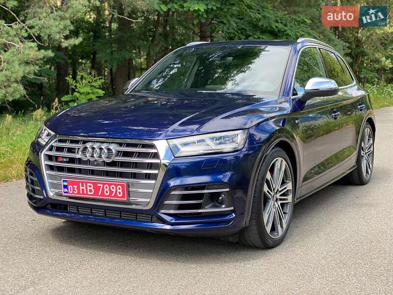 Внедорожник / Кроссовер Audi SQ5 2017 в Киеве