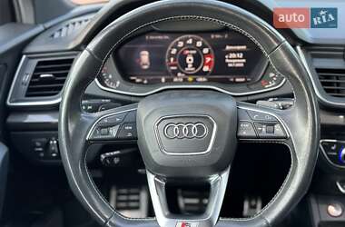 Внедорожник / Кроссовер Audi SQ5 2018 в 