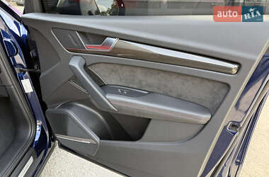 Внедорожник / Кроссовер Audi SQ5 2020 в 