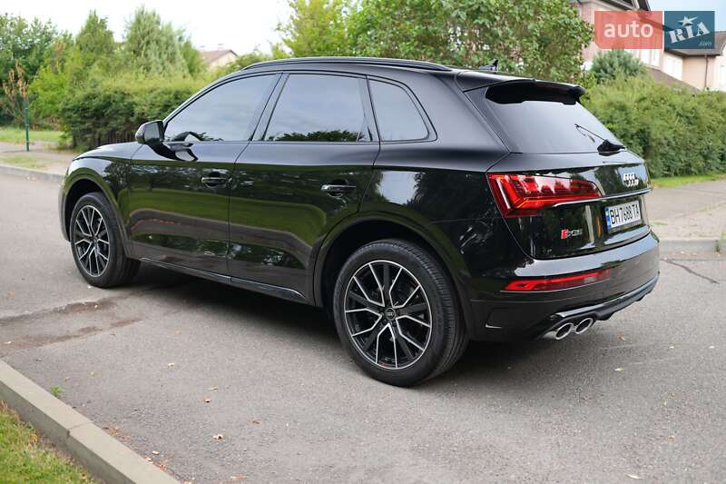 Внедорожник / Кроссовер Audi SQ5 2020 в Киеве