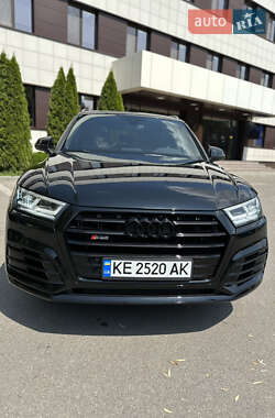 Внедорожник / Кроссовер Audi SQ5 2018 в 