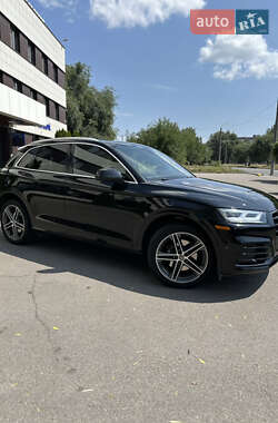 Внедорожник / Кроссовер Audi SQ5 2018 в 