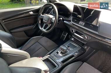 Внедорожник / Кроссовер Audi SQ5 2017 в 