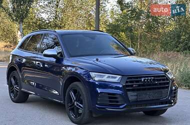Внедорожник / Кроссовер Audi SQ5 2017 в 