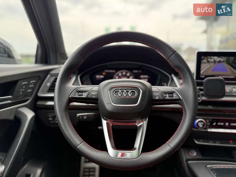 Внедорожник / Кроссовер Audi SQ5 2018 в Киеве