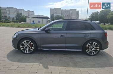 Внедорожник / Кроссовер Audi SQ5 2018 в 
