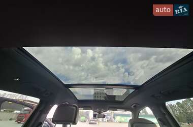 Внедорожник / Кроссовер Audi SQ5 2018 в 