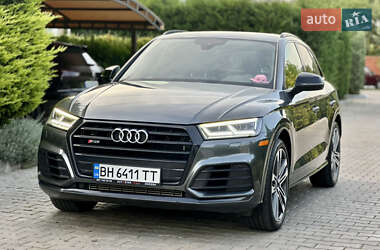Внедорожник / Кроссовер Audi SQ5 2019 в 