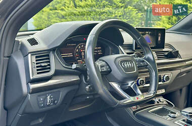 Внедорожник / Кроссовер Audi SQ5 2019 в 