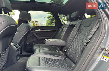 Позашляховик / Кросовер Audi SQ5 2017 в 