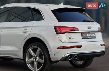 Внедорожник / Кроссовер Audi SQ5 2024 в 