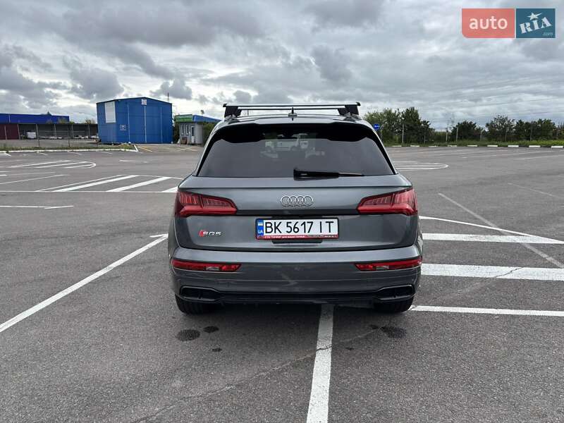 Внедорожник / Кроссовер Audi SQ5 2020 в Ровно