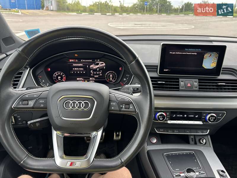 Внедорожник / Кроссовер Audi SQ5 2020 в Ровно