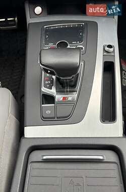 Внедорожник / Кроссовер Audi SQ5 2020 в 