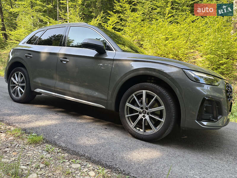 Внедорожник / Кроссовер Audi SQ5 2022 в Львове
